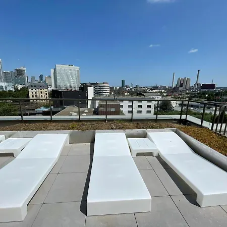 Studio Frankfurt - Serviced Apartments דירה פרנקפורט